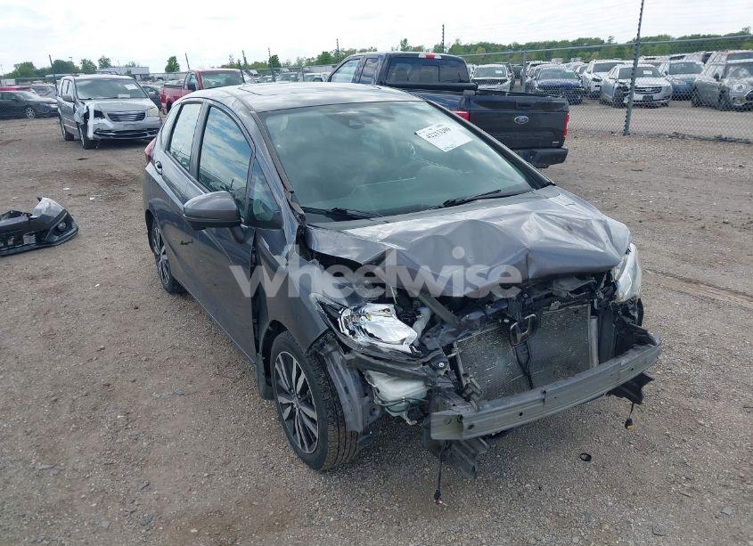 2019 Honda Fit EX (VIN 3HGGK5H81KM742537) main photo