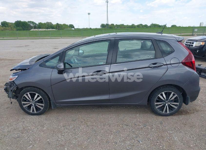 Photo 15 of 2019 Honda Fit EX (VIN 3HGGK5H81KM742537)