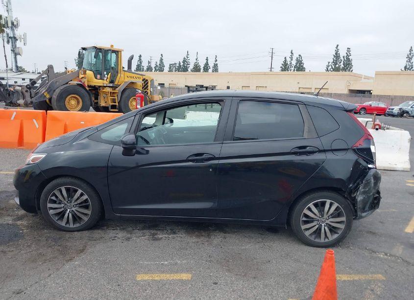 Photo 14 of 2015 Honda Fit EX/EX-L (VIN 3HGGK5H82FM732671)