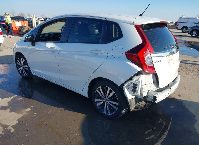 Photo 3 of 2015 Honda Fit EX/EX-L (VIN 3HGGK5H82FM746439)