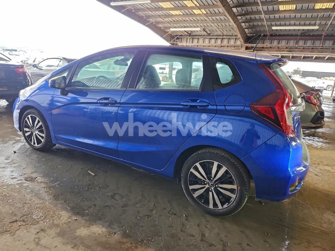 Photo 2 of 2019 HONDA FIT EX (VIN 3HGGK5H82KM743406)