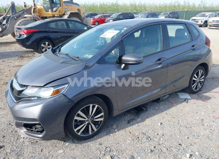 Photo 2 of 2020 Honda Fit EX (VIN 3HGGK5H82LM731032)