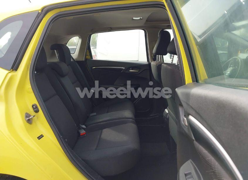 Photo 8 of 2015 Honda Fit EX/EX-L (VIN 3HGGK5H83FM717984)