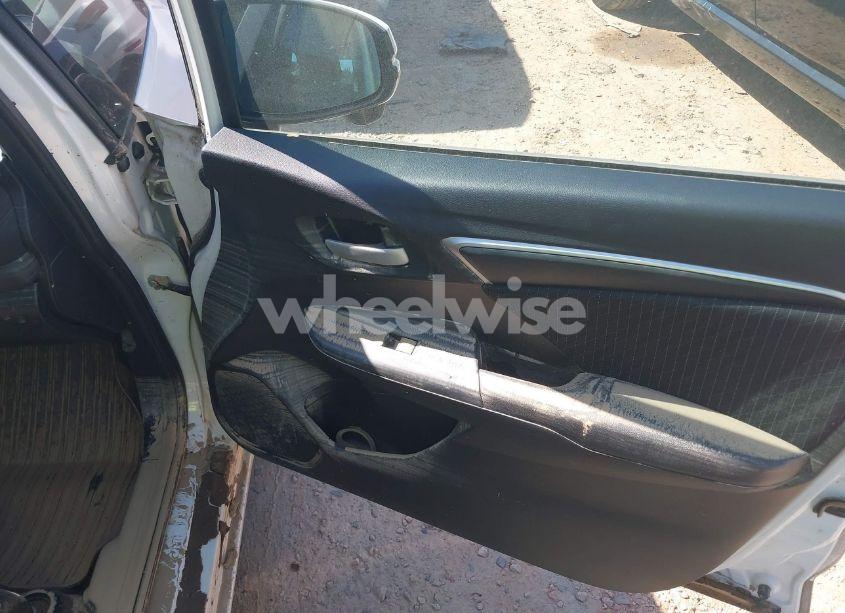 Photo 19 of 2018 Honda Fit EX (VIN 3HGGK5H83JM713121)