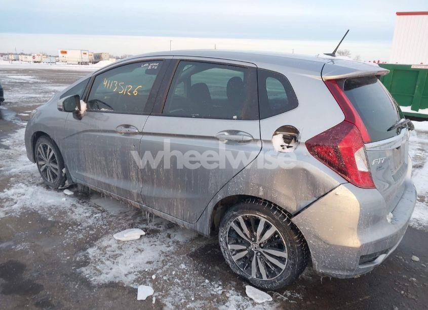 Photo 3 of 2018 Honda Fit EX (VIN 3HGGK5H83JM716181)