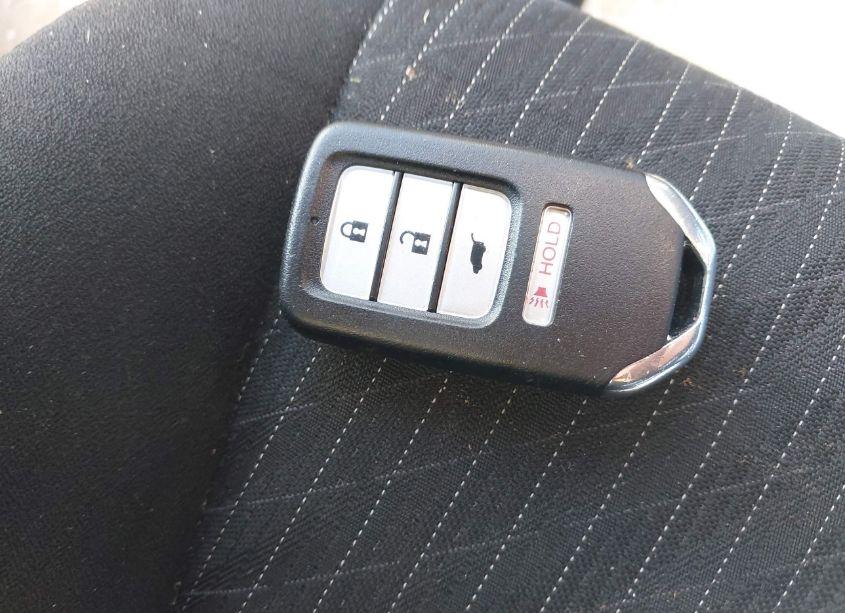 Photo 11 of 2019 Honda Fit EX (VIN 3HGGK5H83KM752101)