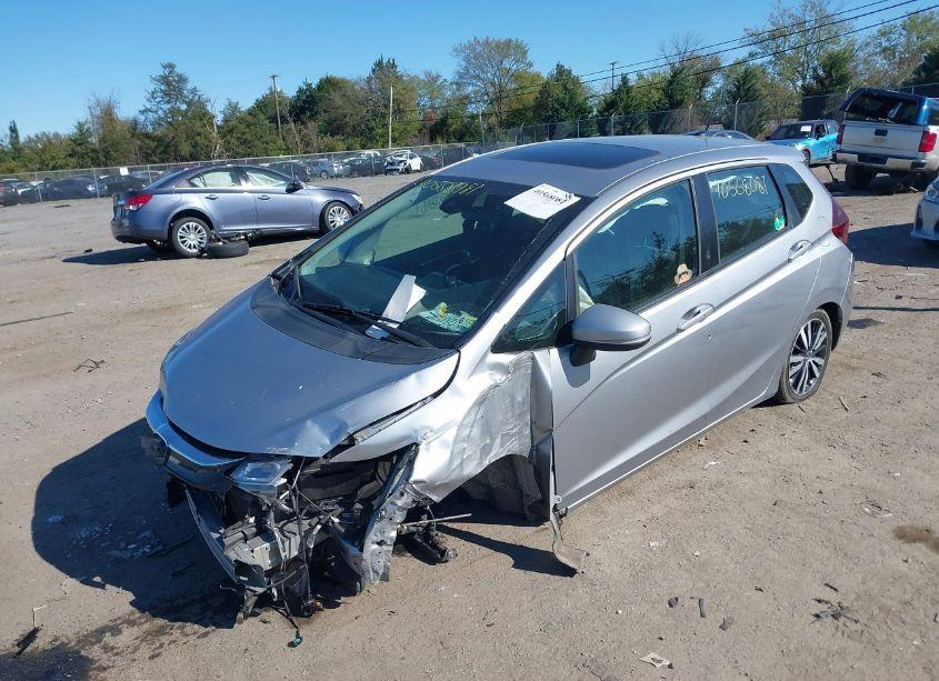 Photo 2 of 2019 Honda Fit EX (VIN 3HGGK5H83KM752101)
