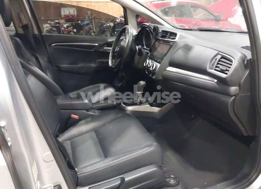 Photo 5 of 2015 Honda Fit EX/EX-L (VIN 3HGGK5H84FM703575)