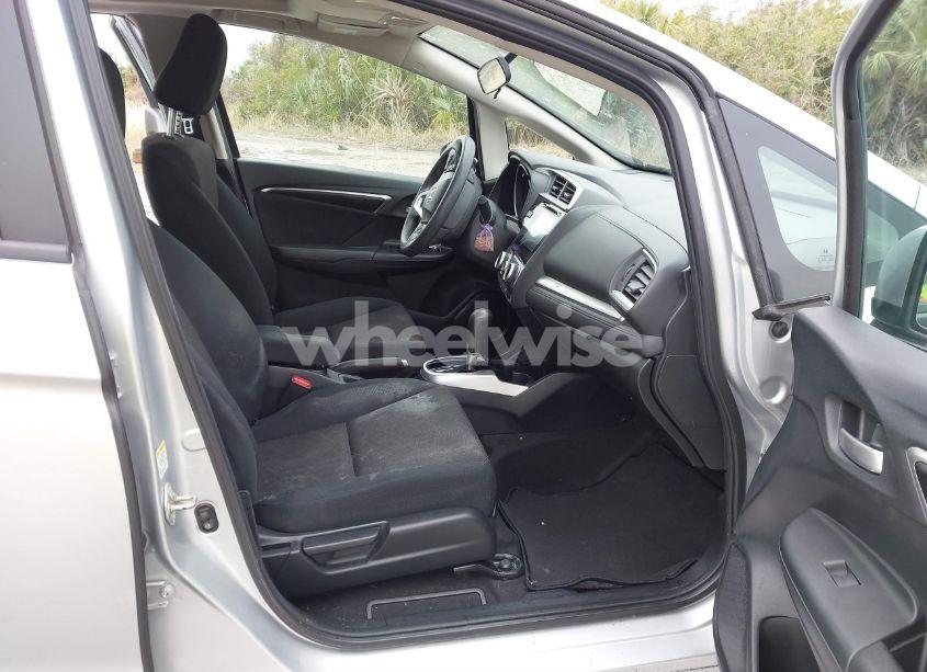 Photo 5 of 2015 Honda Fit EX/EX-L (VIN 3HGGK5H84FM723096)