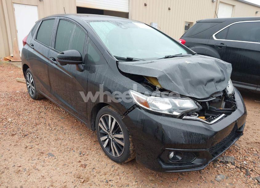 2018 Honda Fit EX (VIN 3HGGK5H84JM732793) main photo