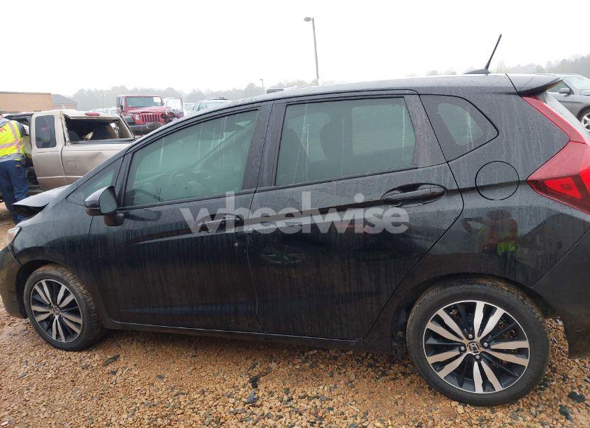 Photo 14 of 2018 Honda Fit EX (VIN 3HGGK5H84JM732793)