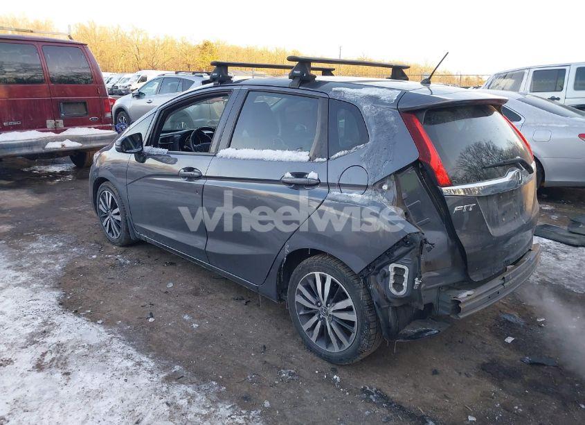 Photo 3 of 2015 Honda Fit EX/EX-L (VIN 3HGGK5H85FM752901)