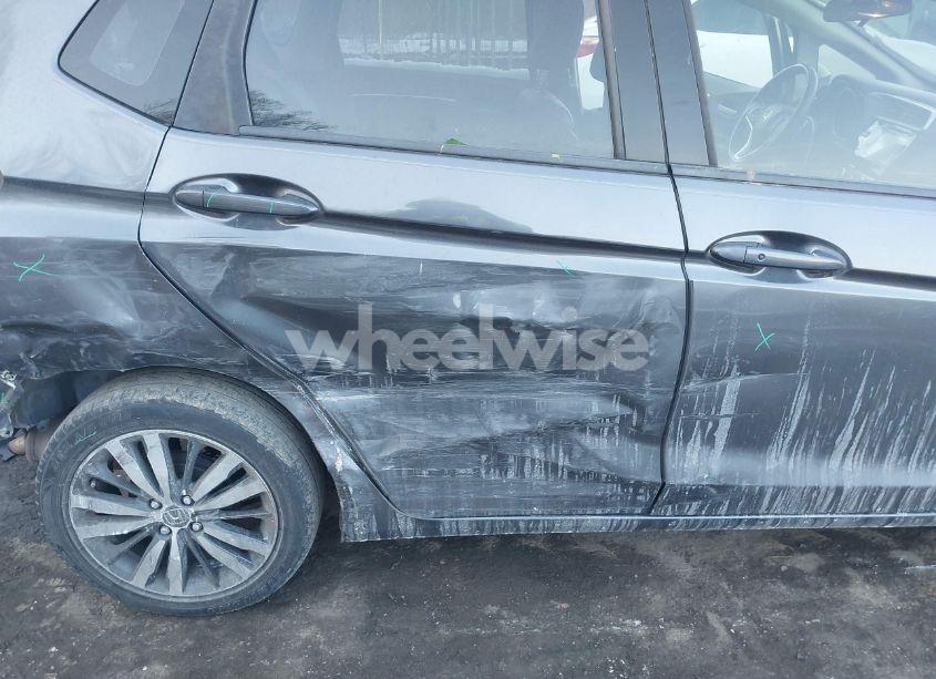 Photo 6 of 2015 Honda Fit EX/EX-L (VIN 3HGGK5H85FM752901)