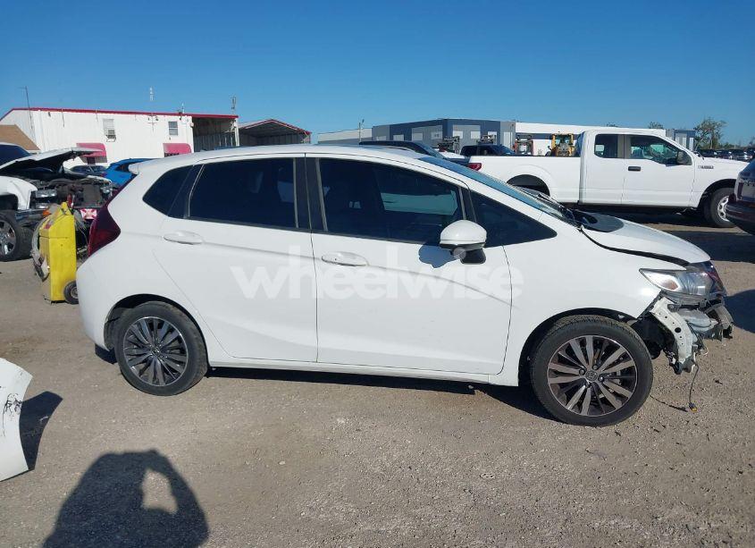 Photo 14 of 2015 Honda Fit EX/EX-L (VIN 3HGGK5H85FM753479)