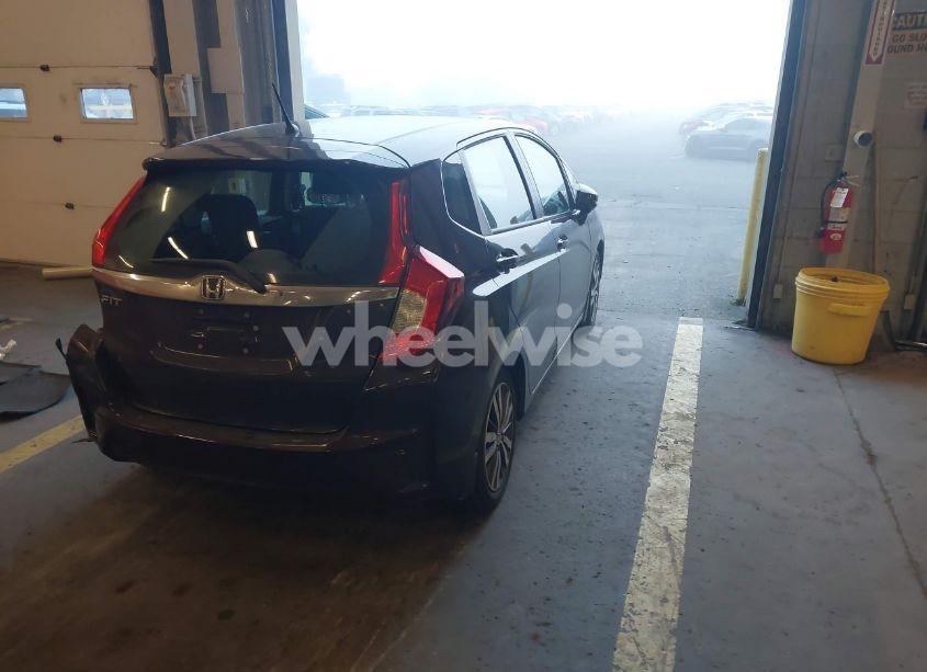 Photo 4 of 2015 Honda Fit EX/EX-L (VIN 3HGGK5H85FM759587)