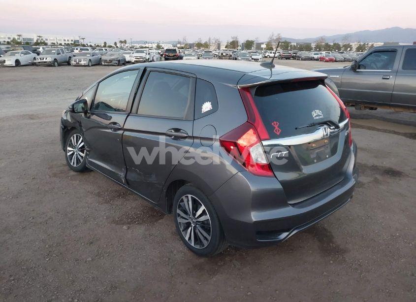 Photo 3 of 2018 Honda Fit EX (VIN 3HGGK5H85JM722015)