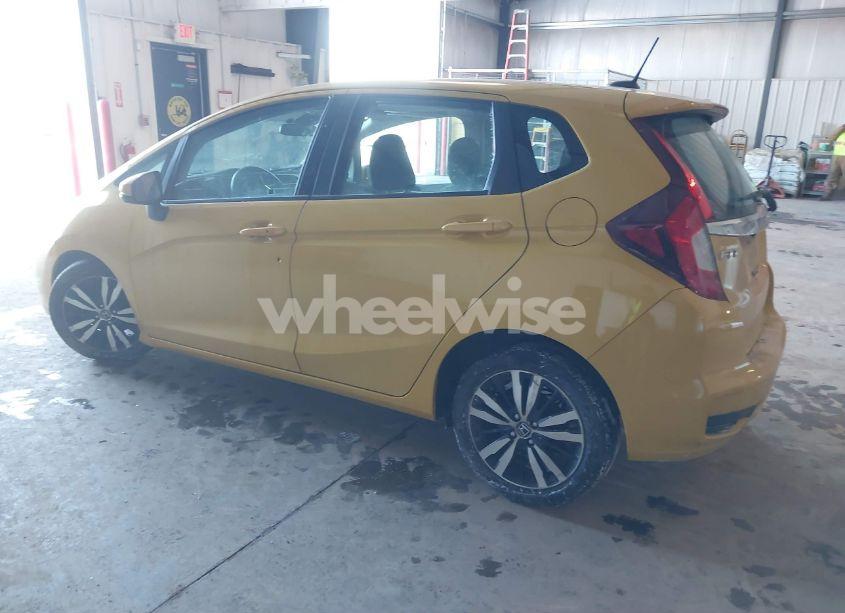 Photo 3 of 2018 Honda Fit EX (VIN 3HGGK5H86JM715381)