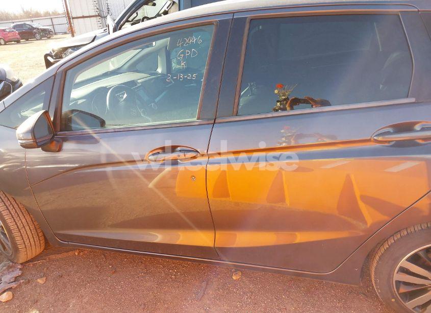 Photo 15 of 2015 Honda Fit EX/EX-L (VIN 3HGGK5H87FM716286)