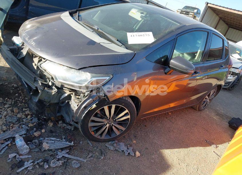 Photo 2 of 2015 Honda Fit EX/EX-L (VIN 3HGGK5H87FM716286)