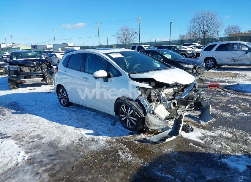 2018 Honda Fit EX (VIN 3HGGK5H87JM702865) main photo