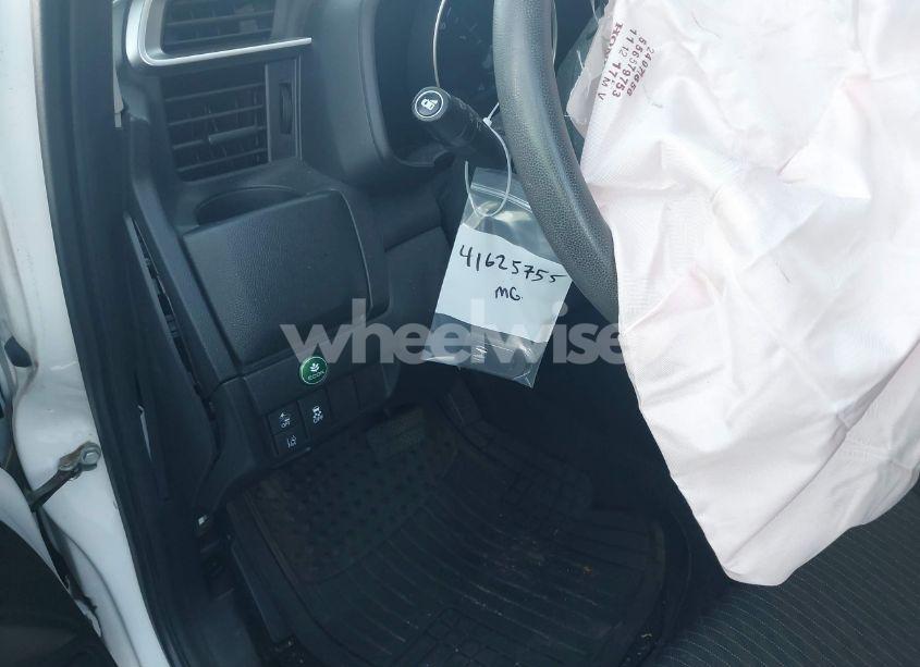 Photo 17 of 2018 Honda Fit EX (VIN 3HGGK5H87JM729063)