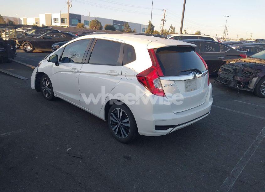 Photo 3 of 2018 Honda Fit EX (VIN 3HGGK5H87JM729063)