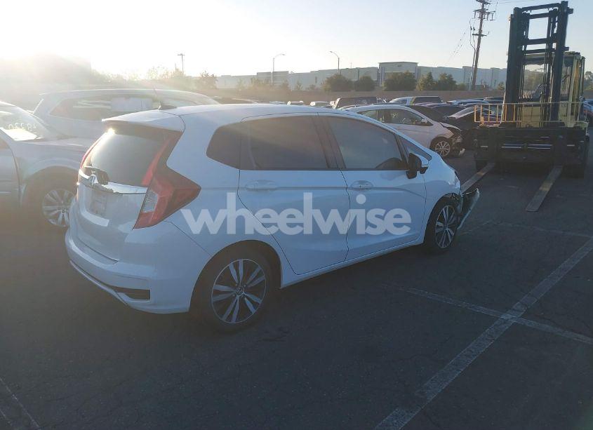 Photo 4 of 2018 Honda Fit EX (VIN 3HGGK5H87JM729063)