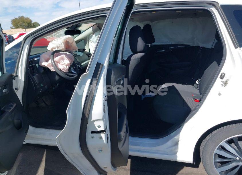 Photo 8 of 2018 Honda Fit EX (VIN 3HGGK5H87JM729063)