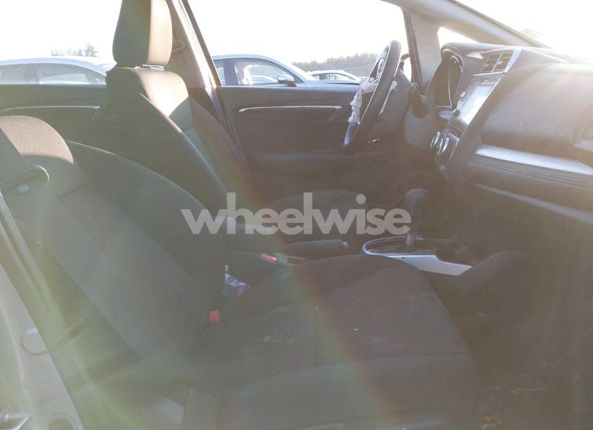 Photo 5 of 2020 Honda Fit EX (VIN 3HGGK5H87LM703050)