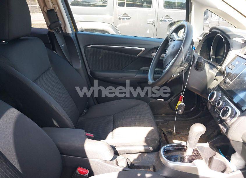 Photo 5 of 2018 Honda Fit EX (VIN 3HGGK5H88JM716743)