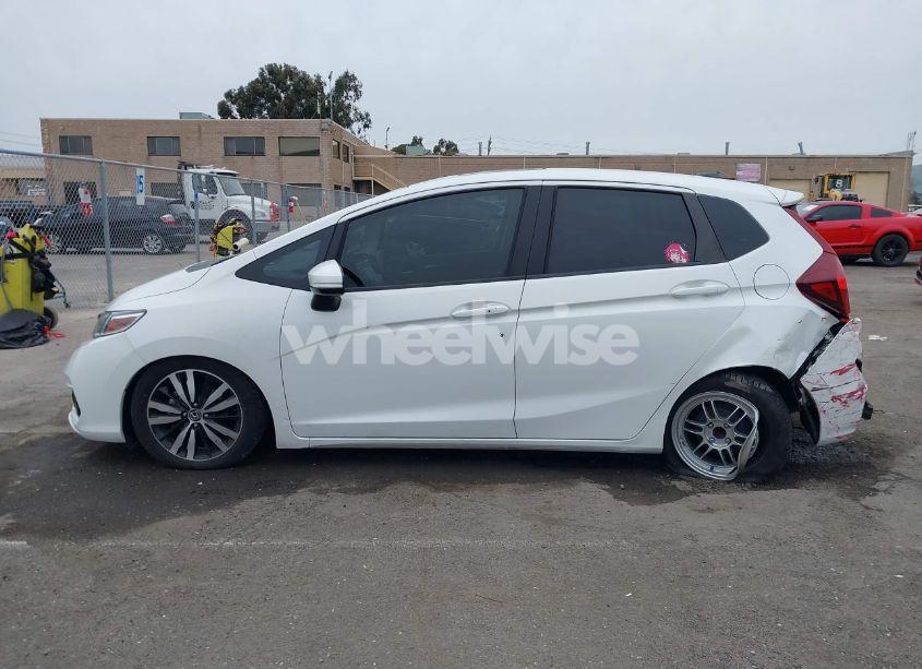 Photo 15 of 2018 Honda Fit EX (VIN 3HGGK5H88JM724180)