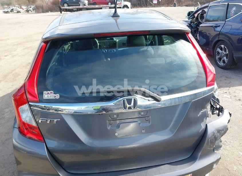 Photo 16 of 2019 Honda Fit EX (VIN 3HGGK5H88KM747704)