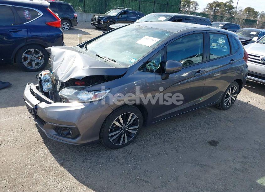 Photo 2 of 2019 Honda Fit EX (VIN 3HGGK5H88KM747704)