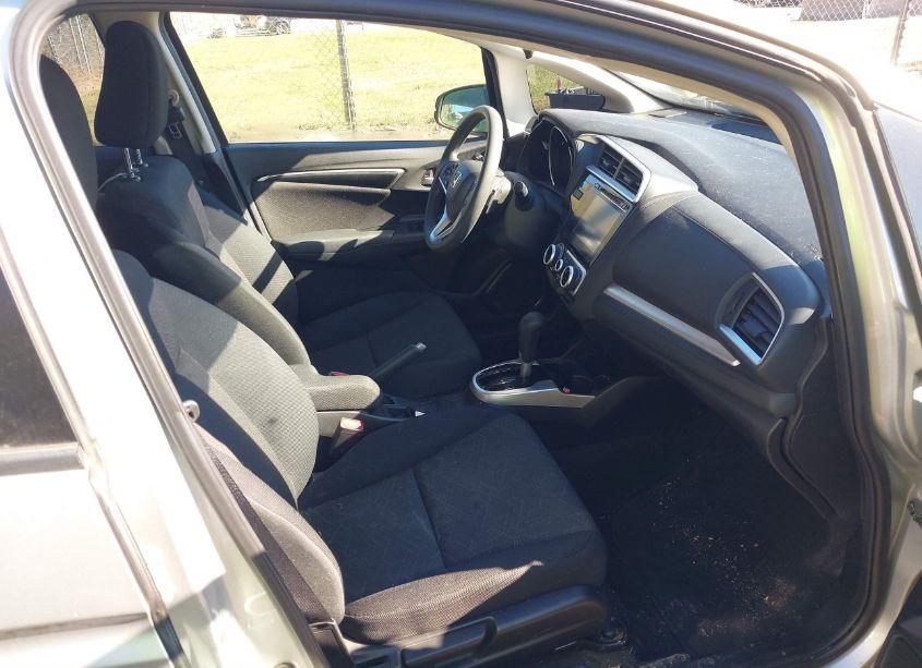 Photo 5 of 2015 Honda Fit EX/EX-L (VIN 3HGGK5H89FM701689)