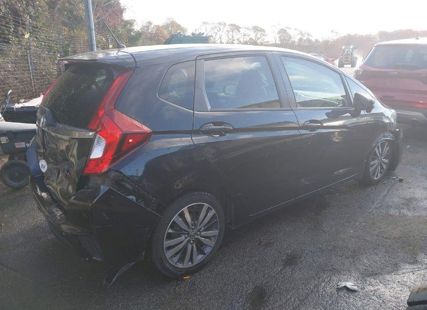 Photo 4 of 2015 Honda Fit EX/EX-L (VIN 3HGGK5H89FM701756)