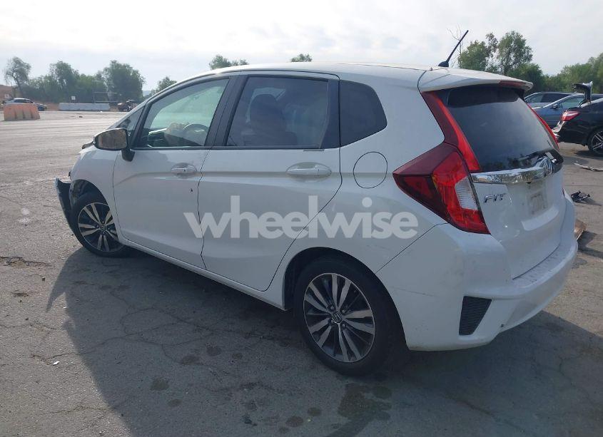 Photo 3 of 2015 Honda Fit EX/EX-L (VIN 3HGGK5H89FM752030)