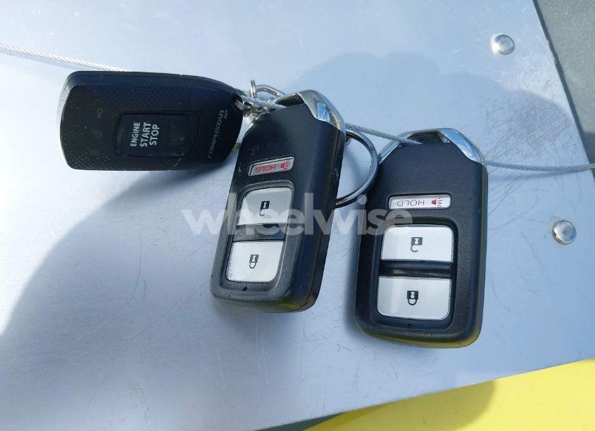 Photo 11 of 2015 Honda Fit EX/EX-L (VIN 3HGGK5H89FM779549)