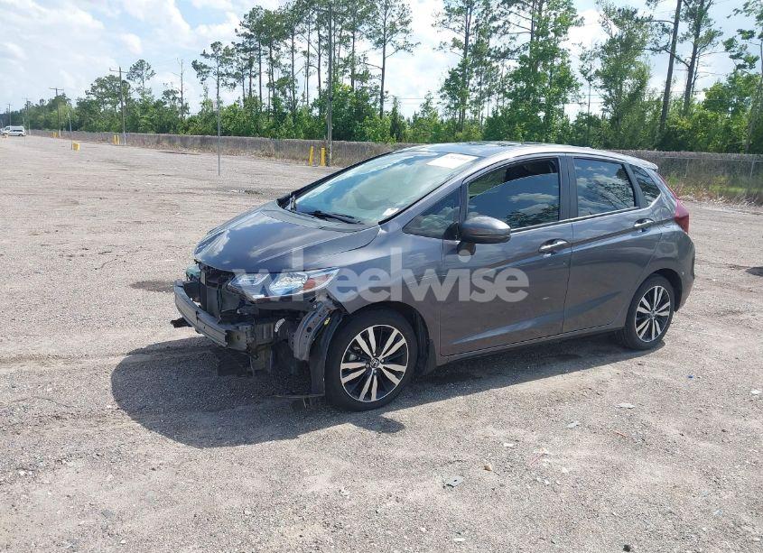 Photo 2 of 2019 Honda Fit EX (VIN 3HGGK5H89KM736677)