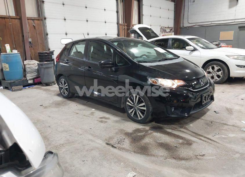 2015 Honda Fit EX/EX-L (VIN 3HGGK5H8XFM704004) main photo