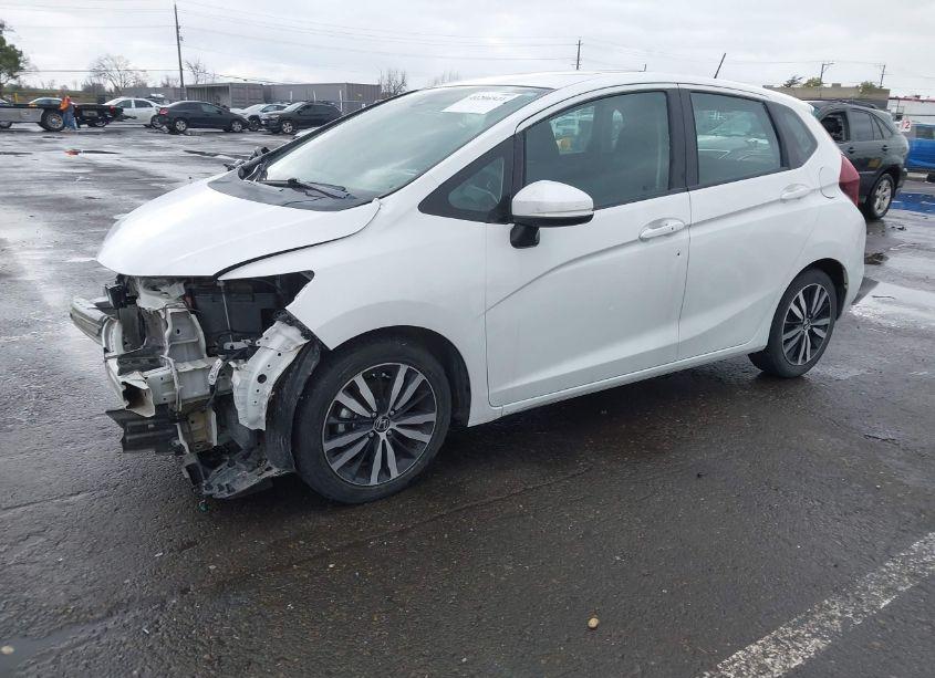 Photo 2 of 2018 Honda Fit EX (VIN 3HGGK5H8XJM708112)