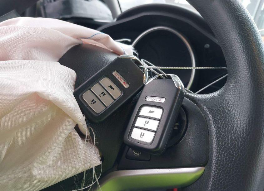 Photo 11 of 2019 Honda Fit EX (VIN 3HGGK5H8XKM739880)