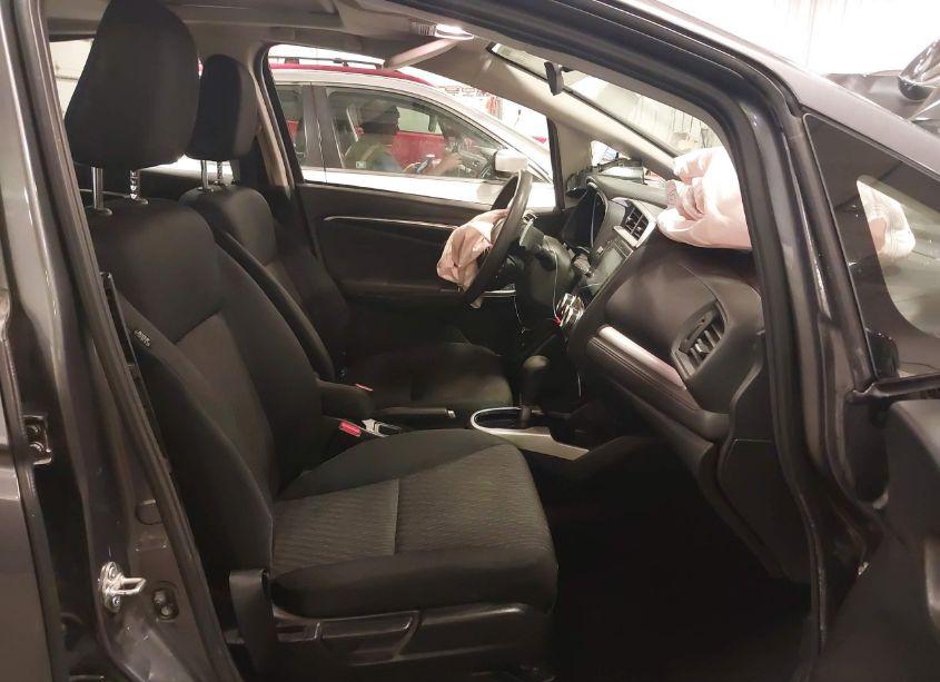 Photo 5 of 2019 Honda Fit EX (VIN 3HGGK5H8XKM739880)