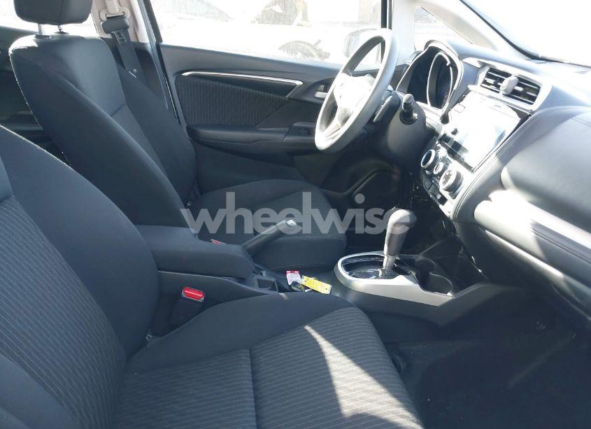 Photo 5 of 2019 Honda Fit EX (VIN 3HGGK5H8XKM742939)