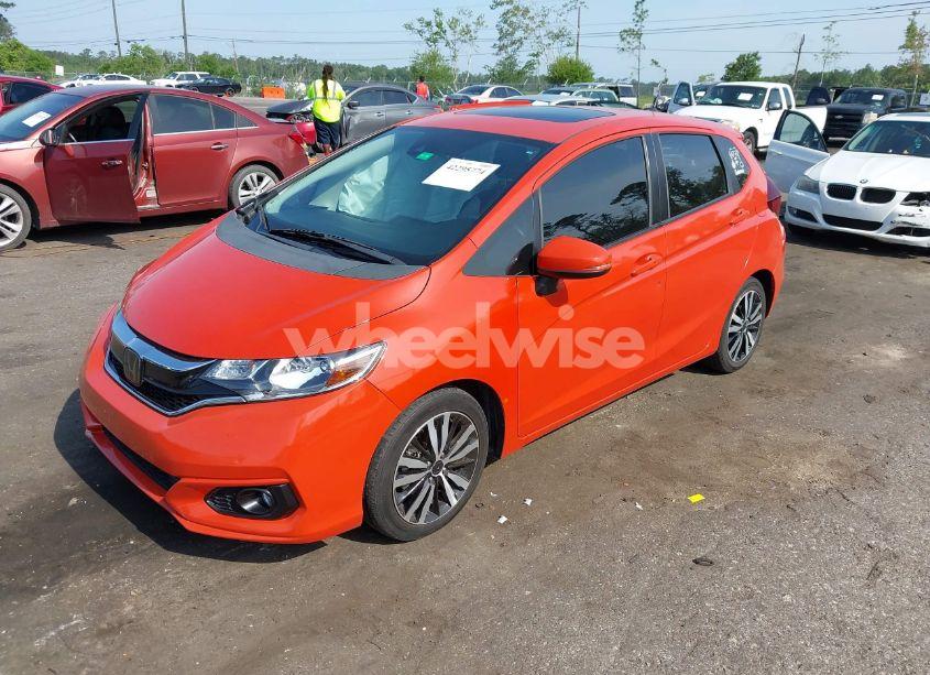 Photo 2 of 2018 Honda Fit EX-L (VIN 3HGGK5H90JM700870)