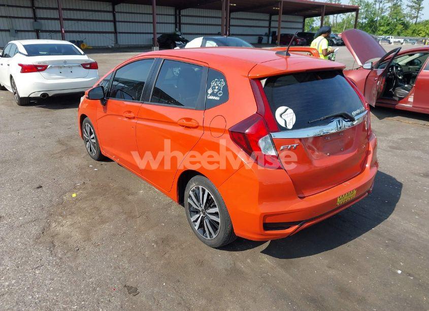 Photo 3 of 2018 Honda Fit EX-L (VIN 3HGGK5H90JM700870)