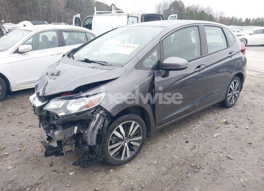 Photo 2 of 2018 Honda Fit EX-L (VIN 3HGGK5H90JM723470)