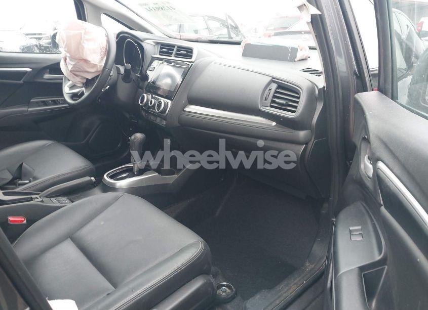 Photo 5 of 2018 Honda Fit EX-L (VIN 3HGGK5H90JM723470)