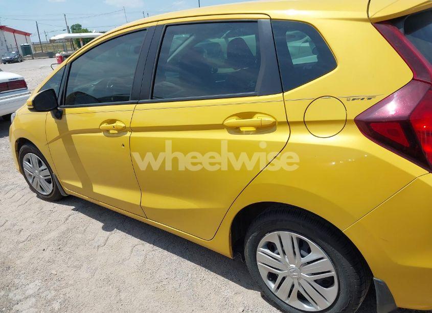 Photo 15 of 2018 Honda Fit EX/EXL (VIN 3HGGK5H91JM707813)