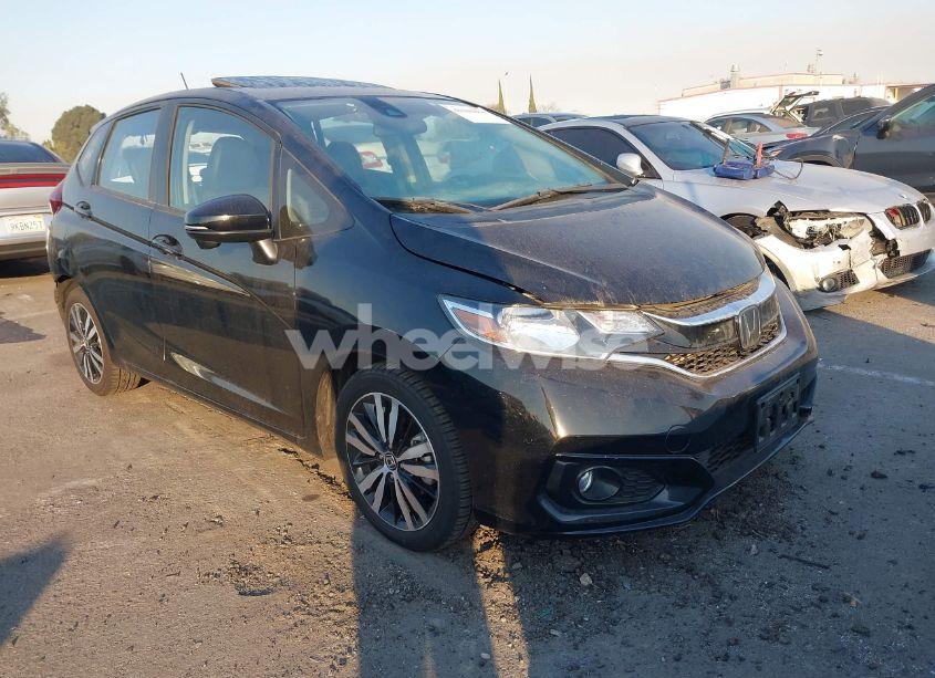 2018 Honda Fit EX-L (VIN 3HGGK5H93JM705528) main photo