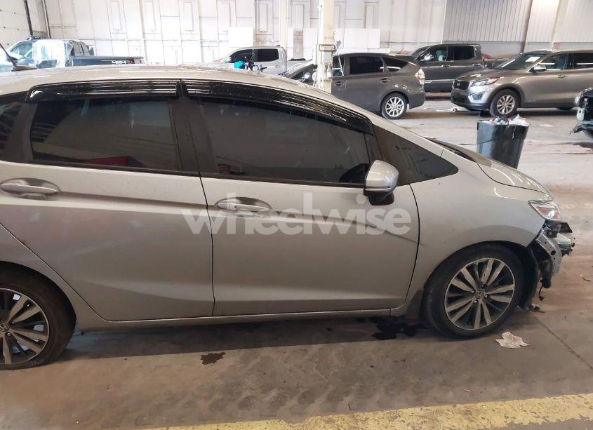 Photo 14 of 2019 Honda Fit EX-L (VIN 3HGGK5H94KM734411)